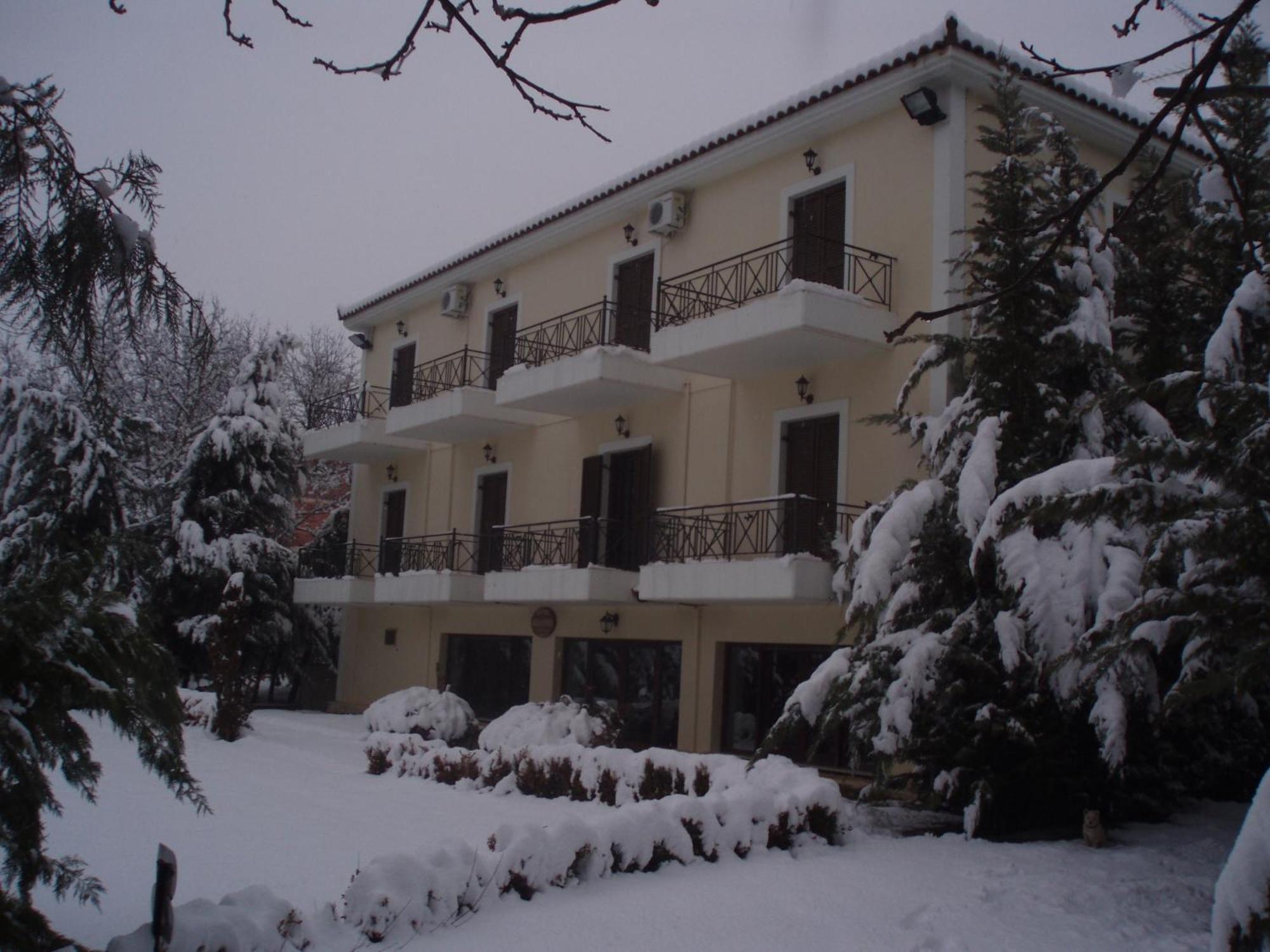 Aroanios Hotel Klitoria Exteriér fotografie
